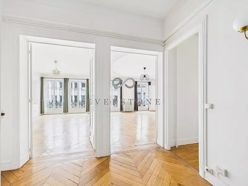 Appartement, 160 m²