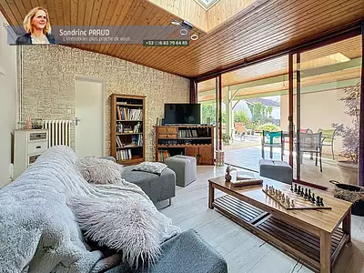 Maison, 166 m²