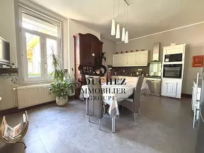 Maison, 160 m²
