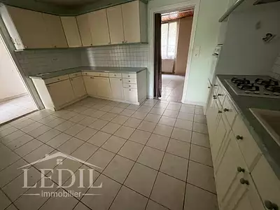 Maison, 102 m²