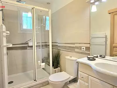 Maison, 250 m²