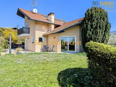 Maison, 169 m²