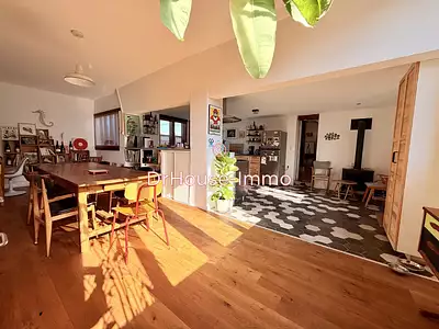 Maison, 214 m²