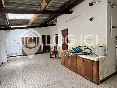 Maison, 225 m²