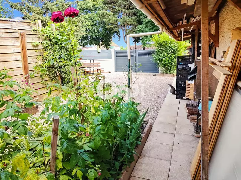 Maison, 84 m²