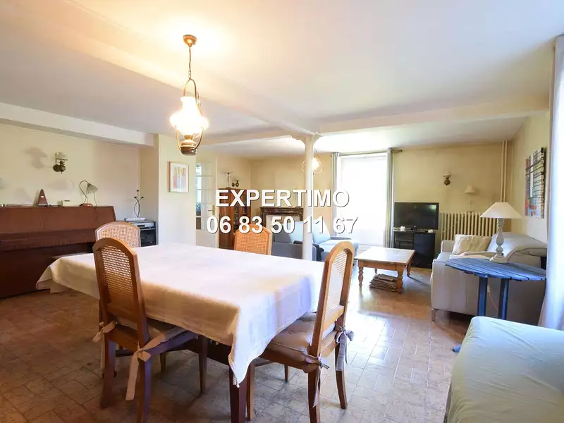 Maison, 144 m²