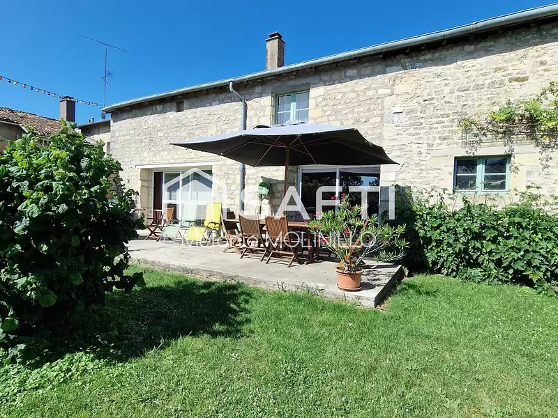 Maison, 165 m²