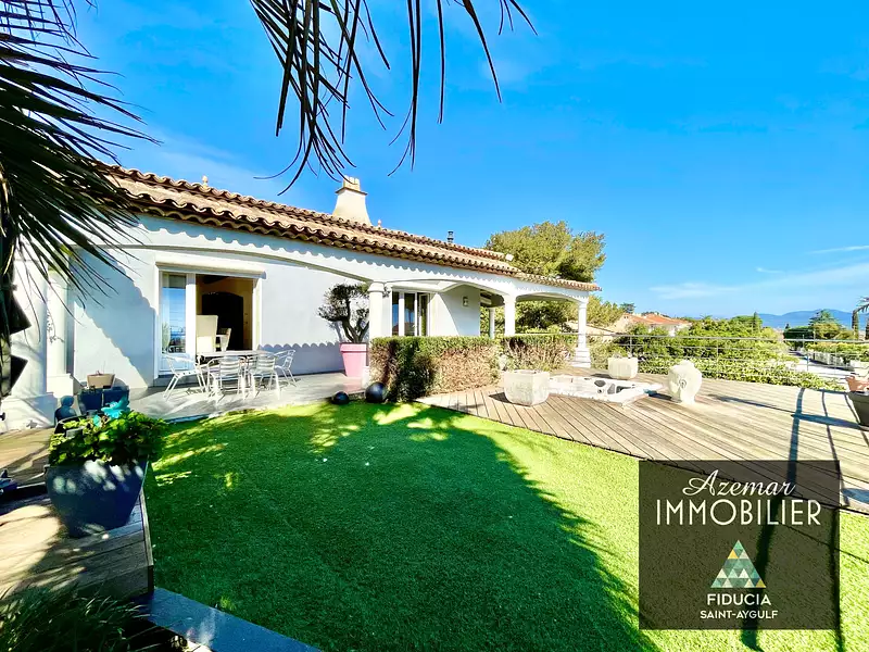 Maison, 301,15 m²