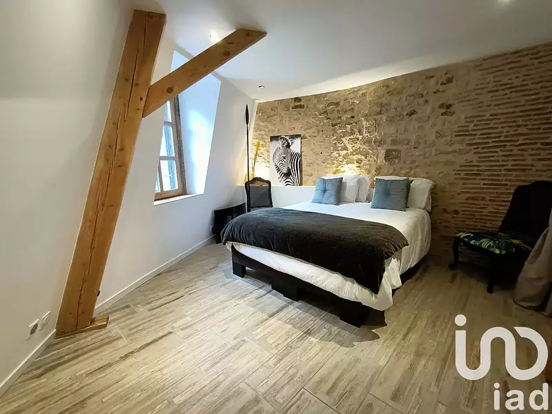 Immeuble, 180 m²
