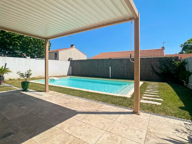 Maison, 158 m²