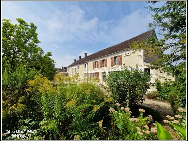 Maison, 270 m²