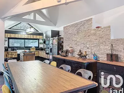 Maison, 169 m²