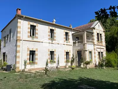 Maison, 331 m²