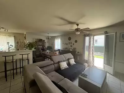 Maison, 77 m²