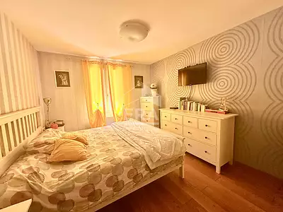 Maison, 217 m²