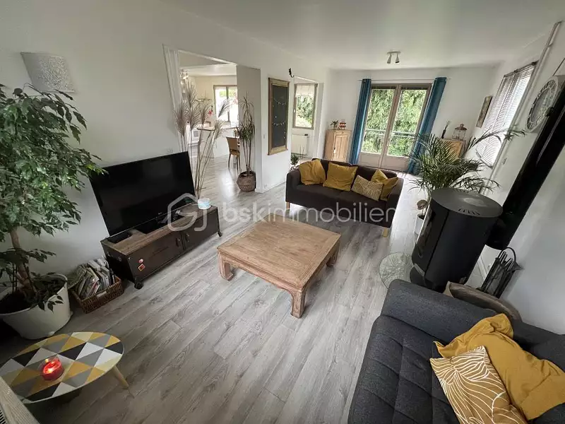 Maison, 185 m²