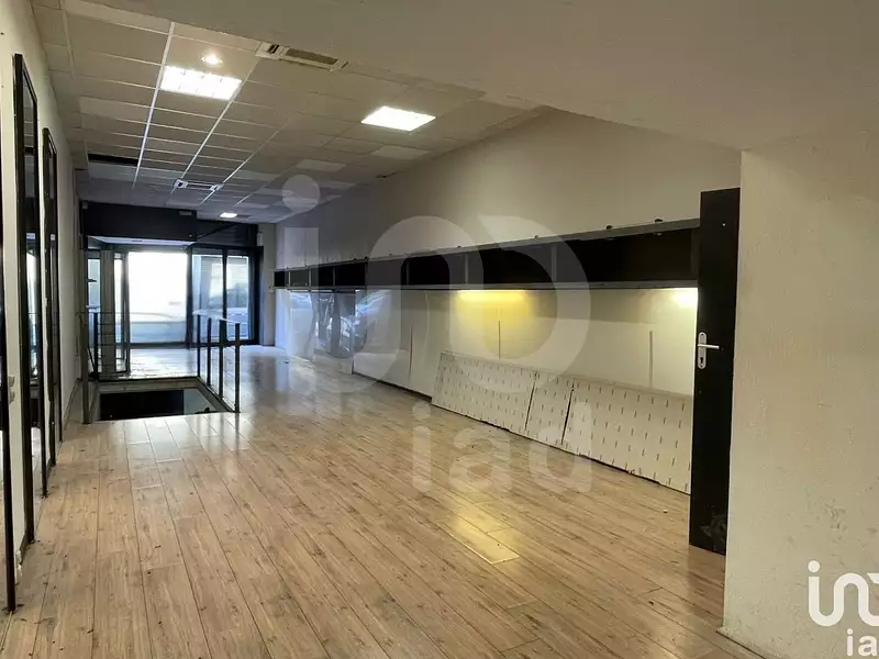 Divers, 210 m²