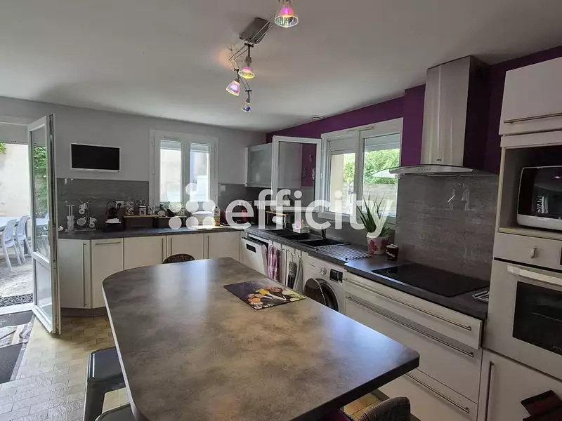 Maison, 125 m²