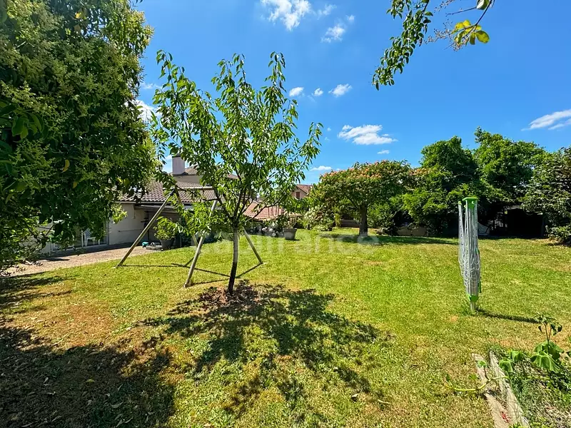 Maison, 208 m²