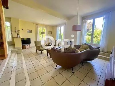 Maison, 137 m²