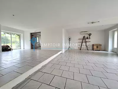 Maison, 250 m²
