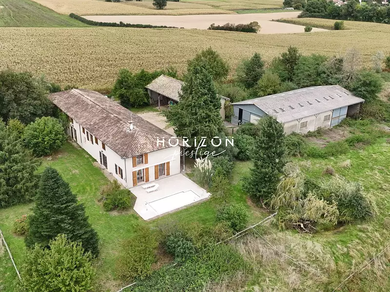 Maison, 334 m²