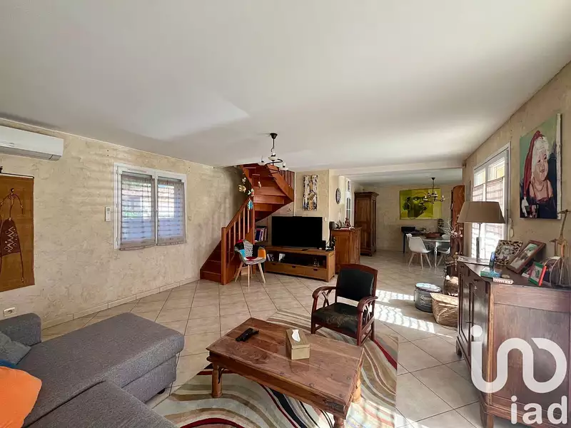 Maison, 164 m²