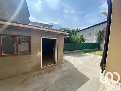 Maison, 127 m²