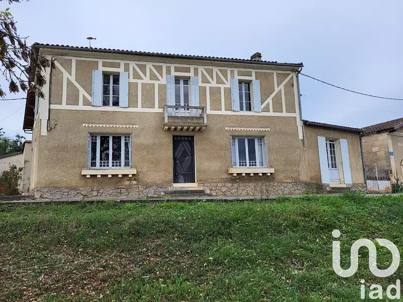 Maison, 277 m²