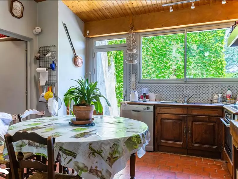 Maison, 316 m²