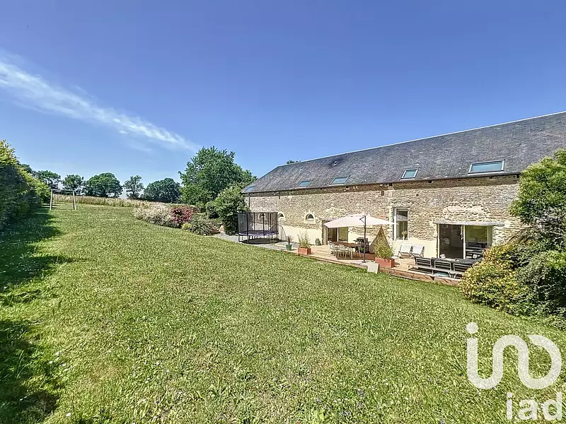 Maison, 284 m²