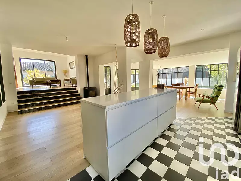Maison, 185 m²