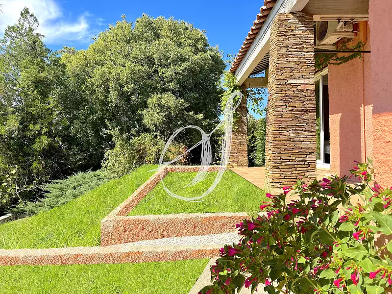 Maison, 168,51 m²