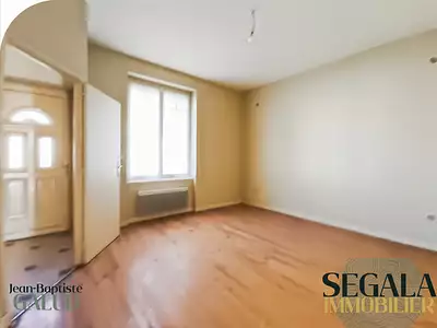 Maison, 210 m²