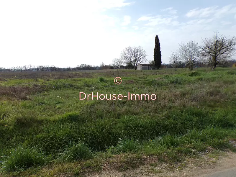 Terrain, 918 m²
