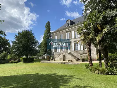 Maison, 296 m²