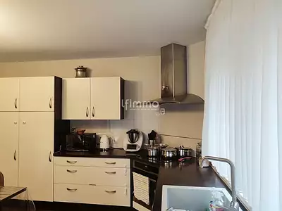 Immeuble, 183 m²