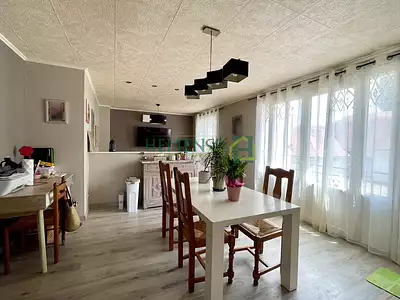 Maison, 158 m²