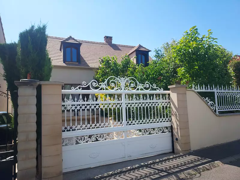 Maison, 114 m²