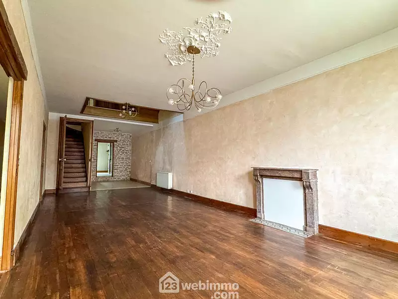 Maison, 320 m²