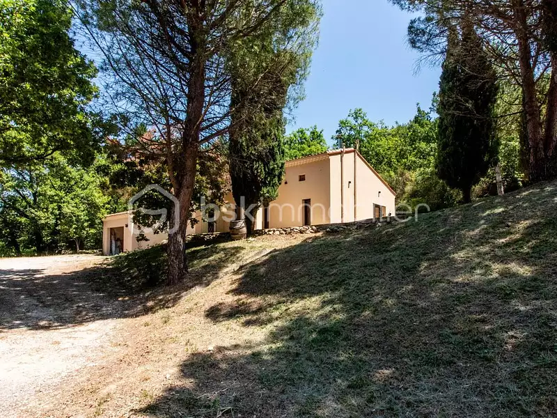 Maison, 122 m²