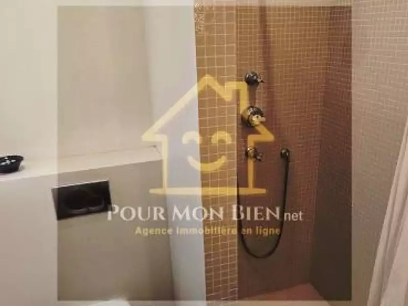 Maison, 345 m²