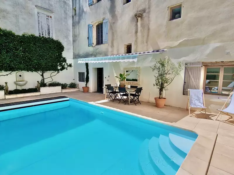 Maison, 220 m²