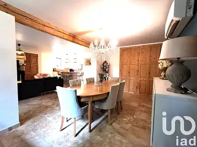 Maison, 181 m²