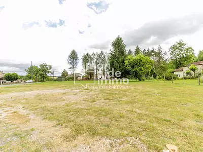Terrain, 1 565 m²