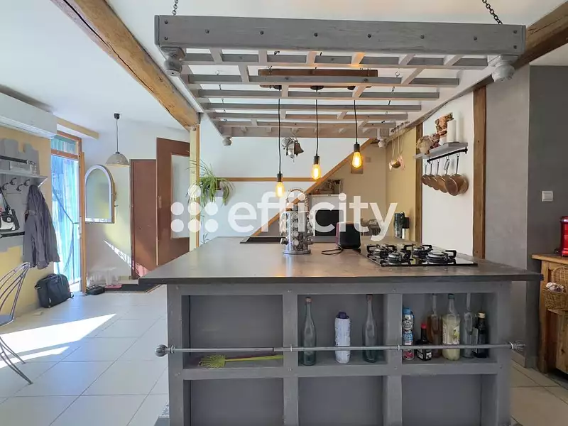 Maison, 140 m²