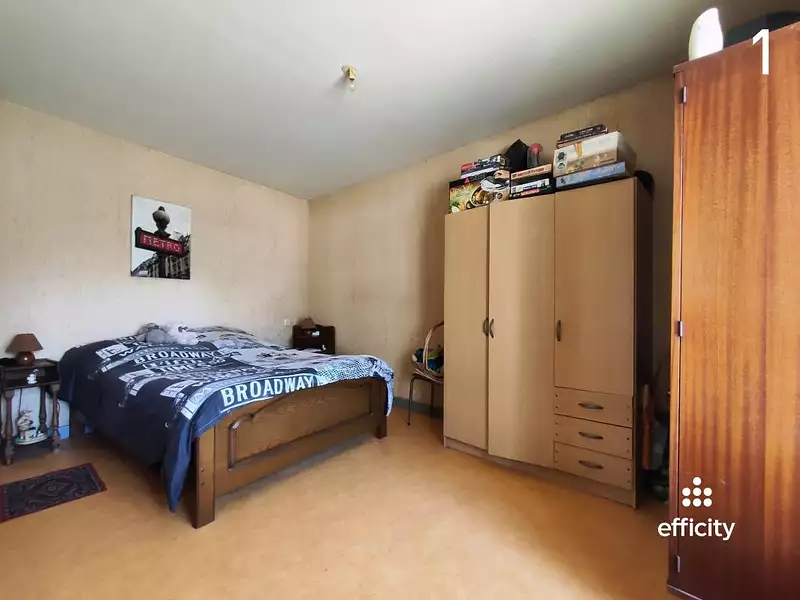Immeuble, 272 m²