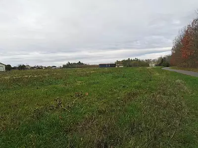 Terrain, 5 900 m²