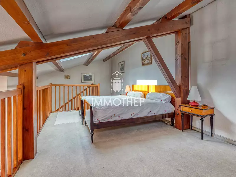 Maison, 248 m²