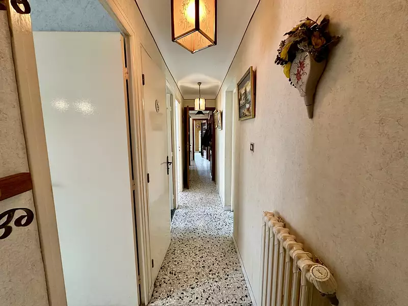 Maison, 186 m²